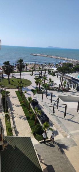 Wonderful Sea View Apartment Qerret